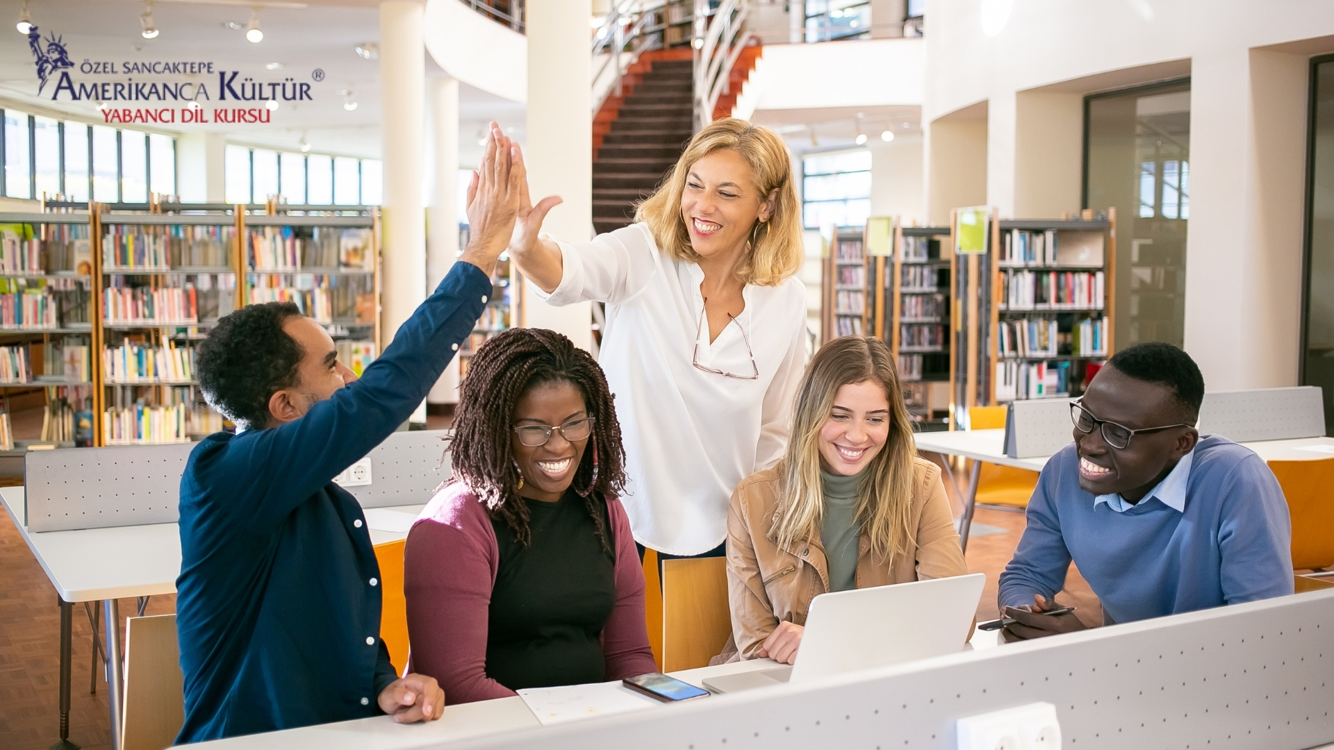 Üniversite Öğrencileri İçin Avantajlı İngilizce Eğitim Programları – Sancaktepe Amerikan Kültür